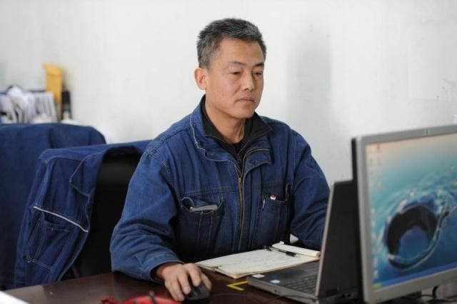 望亭电厂工人当选“苏州时代工匠”,这30年他是这么拼过来的……(图6) 望亭电厂工人当选“苏州时代工匠”,这30年他是这么拼过来的……(图6)